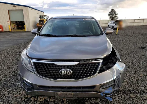 2015 Kia Sportage Lx z USA, uszkodzony, nr VIN KNDPBCAC6F7701581